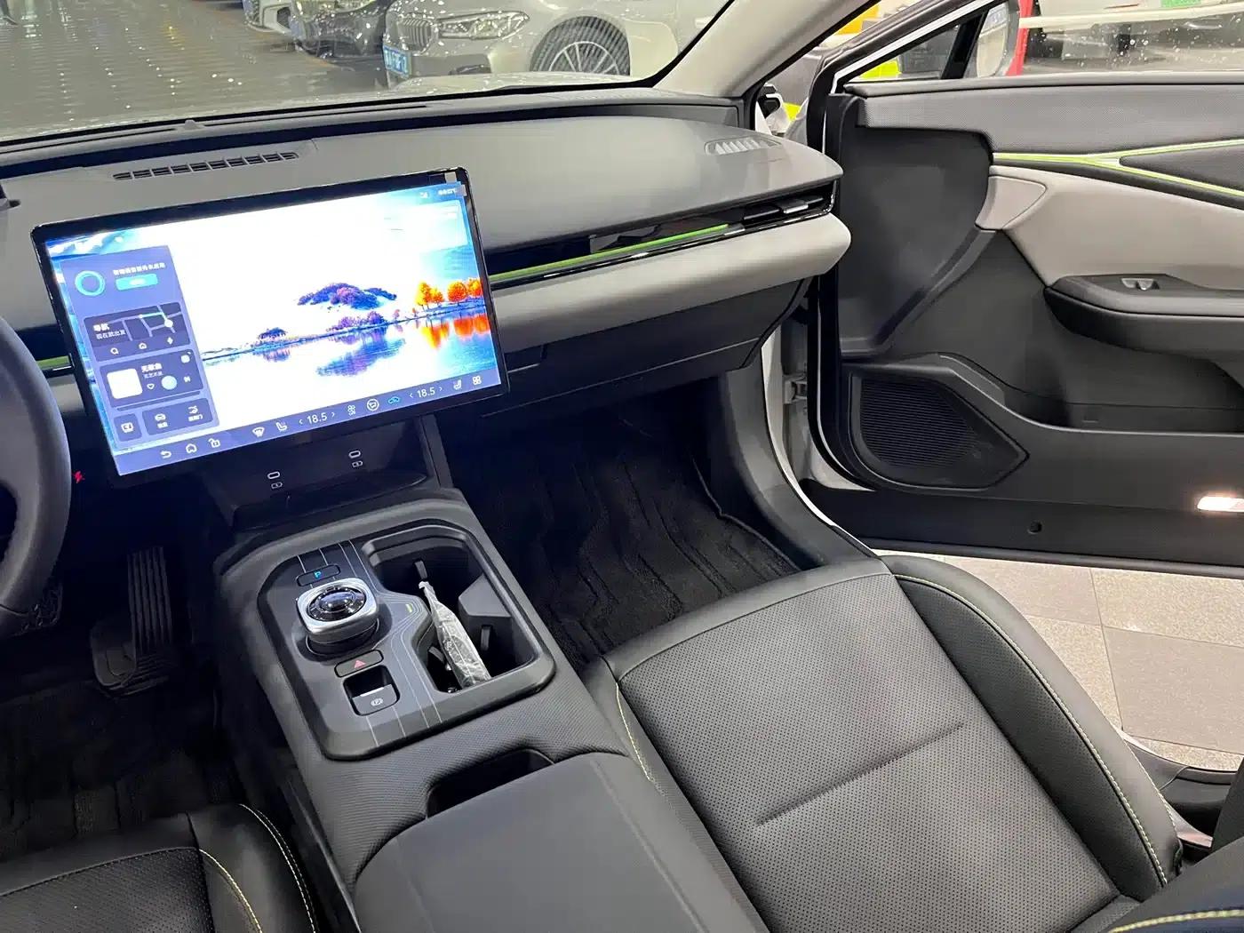 Toyota BZ5 2025 550 PRO — миниатюра 9