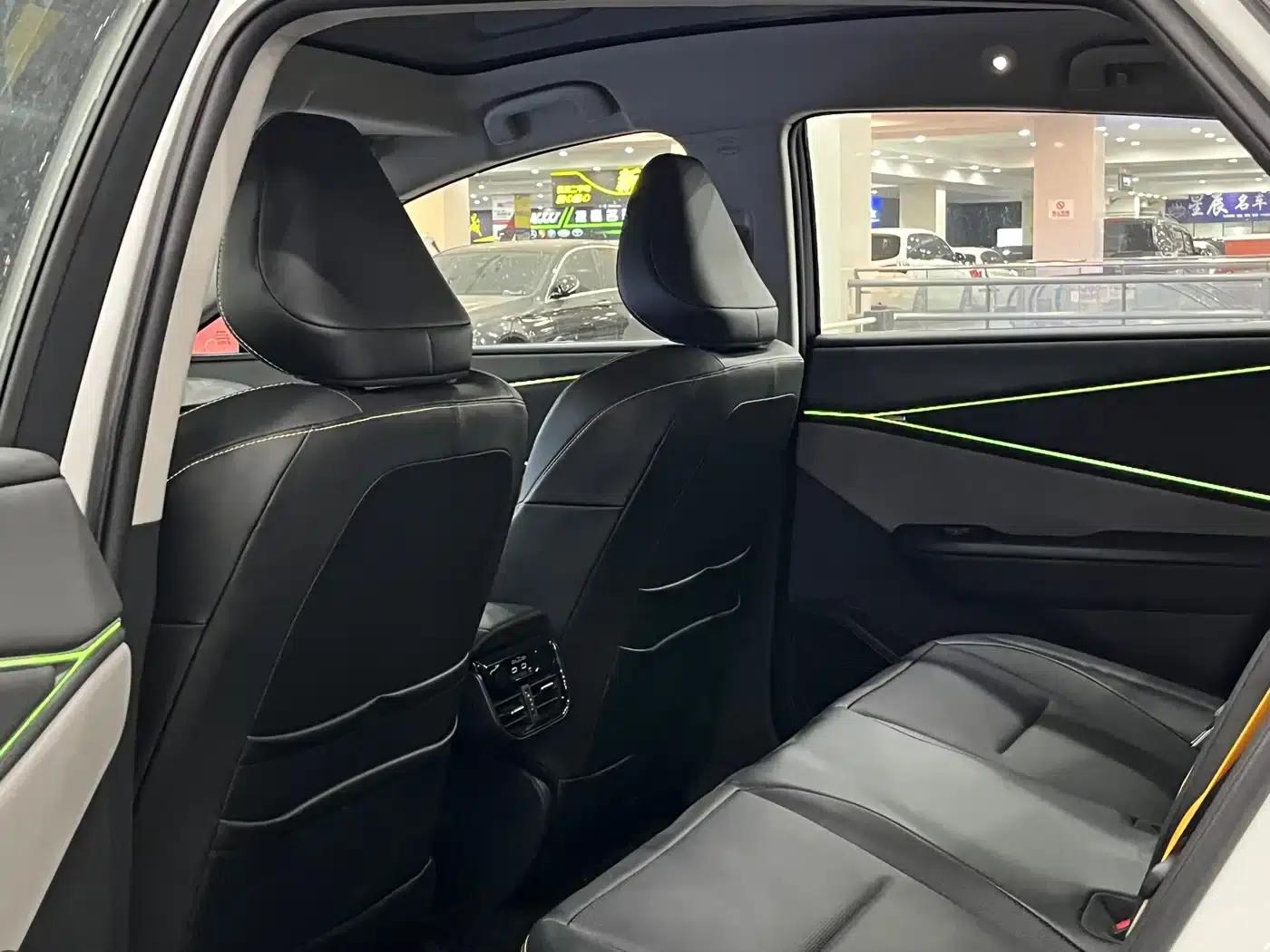 Toyota BZ5 2025 550 PRO — миниатюра 10