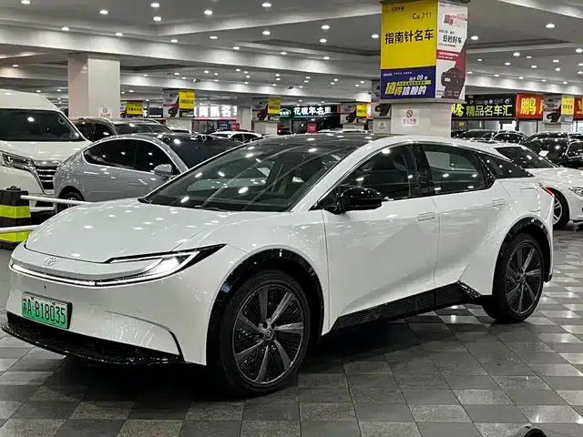 Toyota BZ5 2025 550 PRO