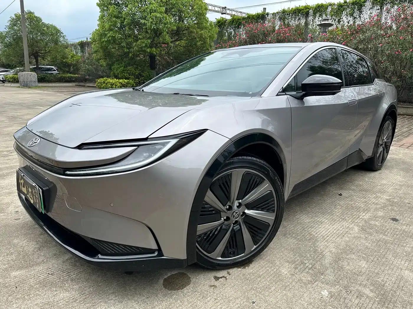 Toyota BZ5 2025 550 PRO — миниатюра 1