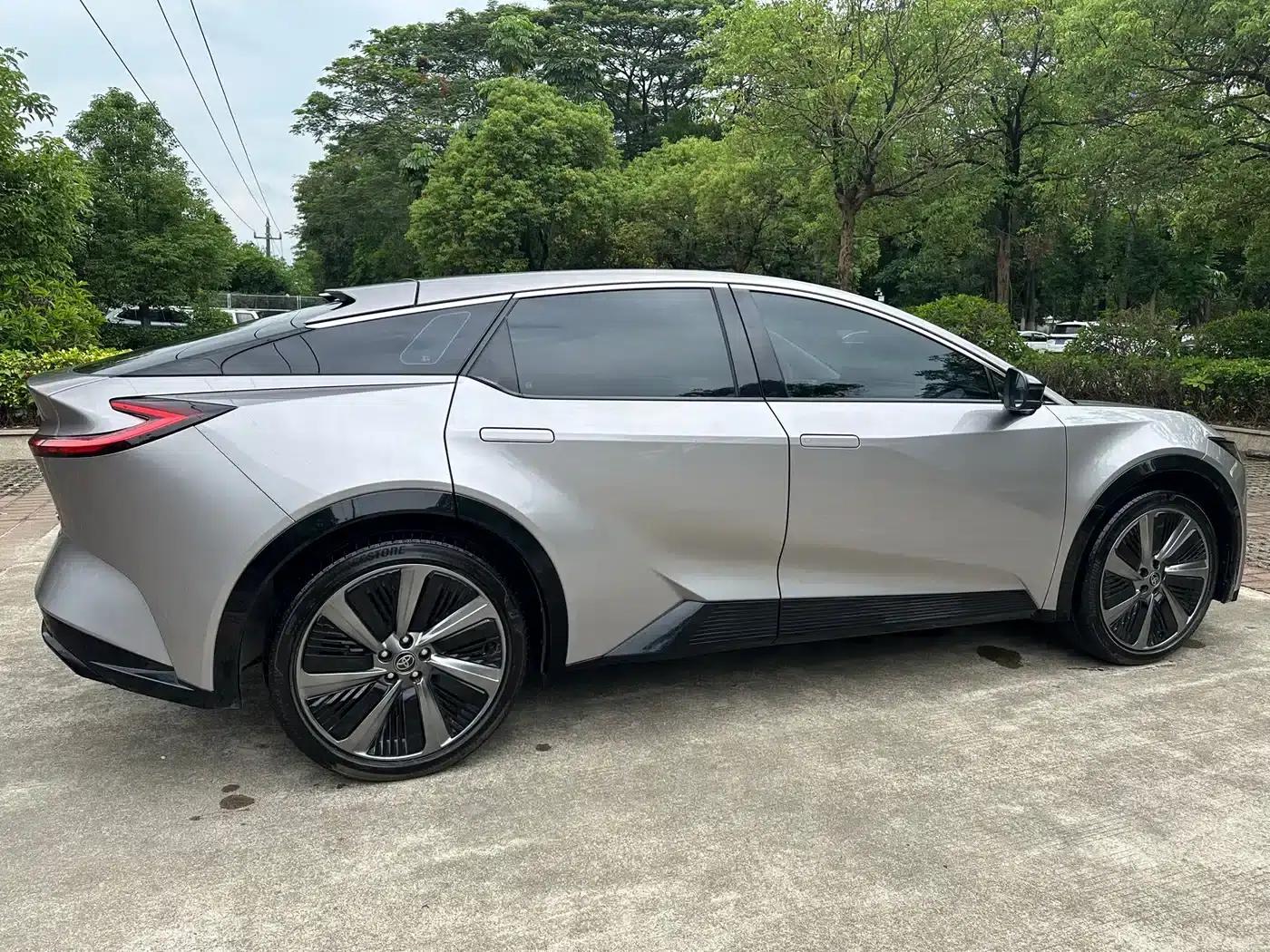 Toyota BZ5 2025 550 PRO — миниатюра 13