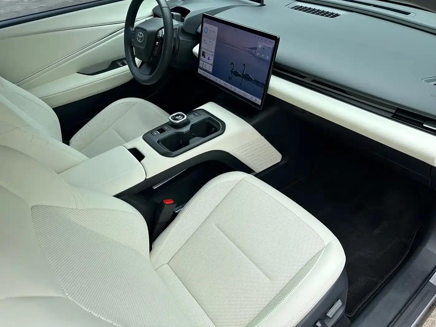 Toyota BZ5 2025 550 PRO — миниатюра 27