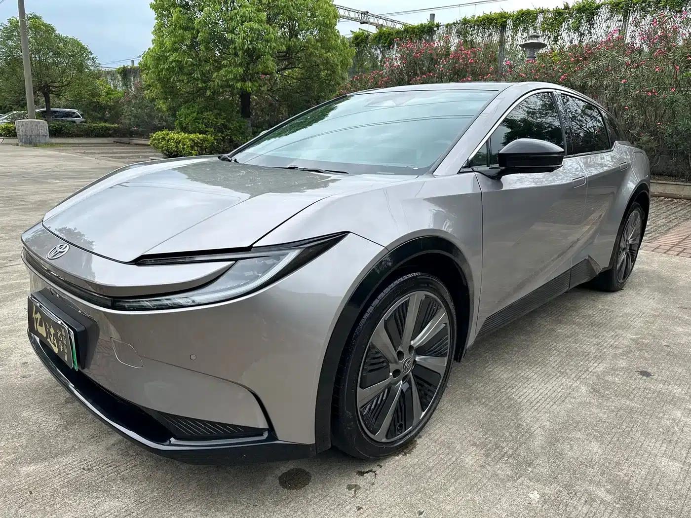 Toyota BZ5 2025 550 PRO — миниатюра 4