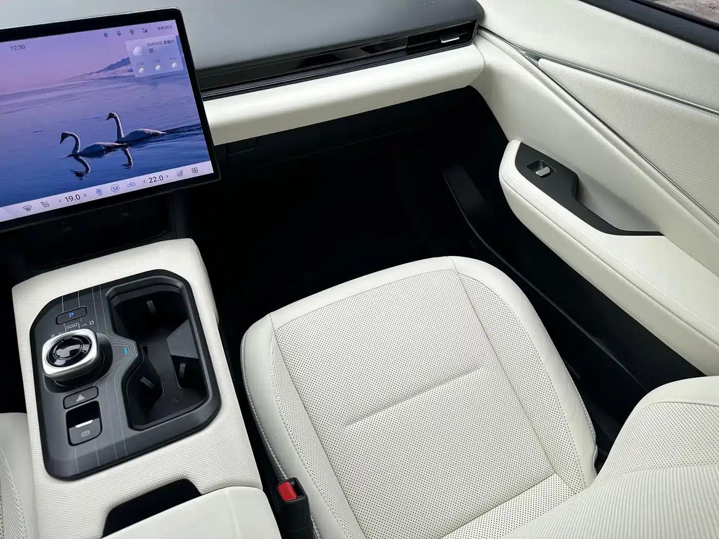 Toyota BZ5 2025 550 PRO — миниатюра 31