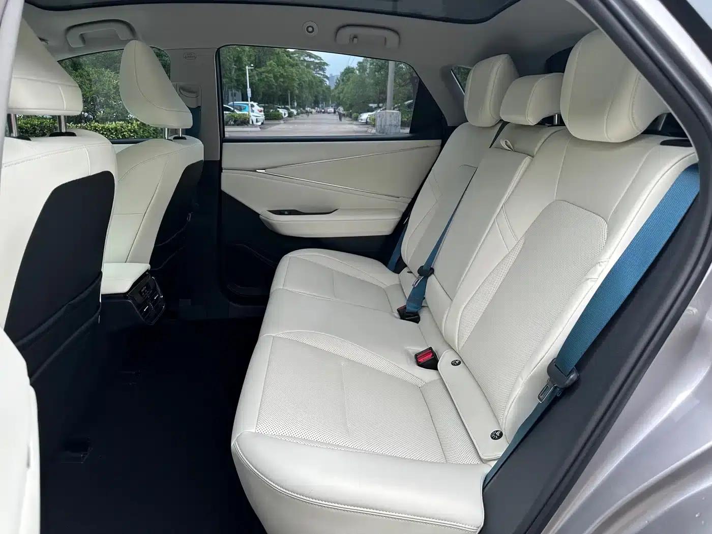 Toyota BZ5 2025 550 PRO — миниатюра 36