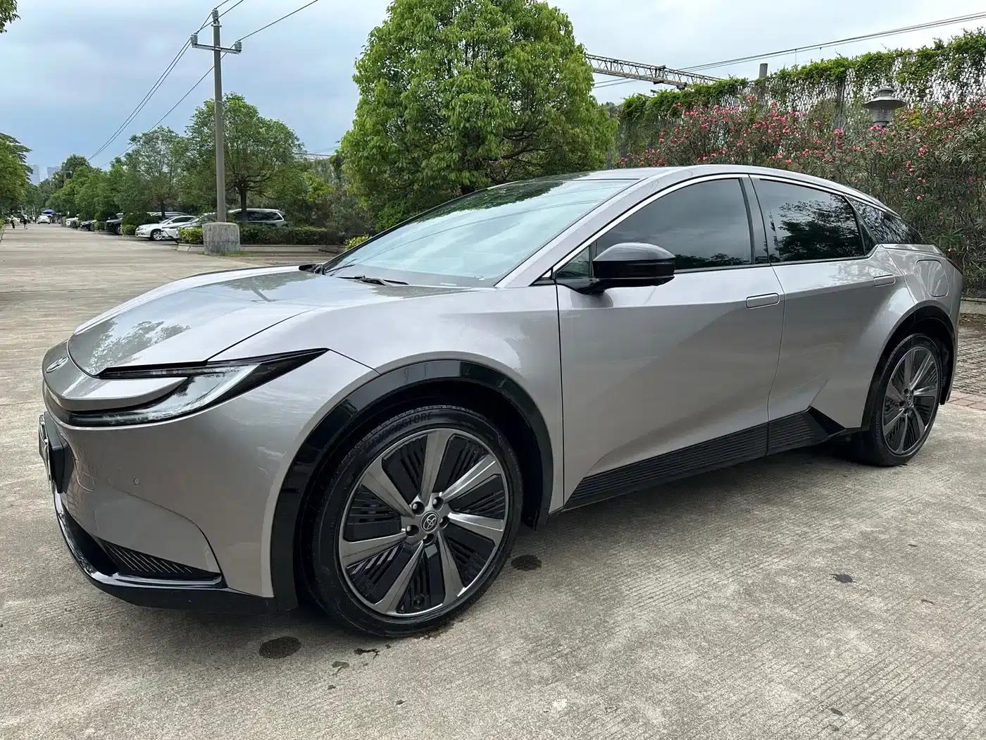 Toyota BZ5 2025 550 PRO — миниатюра 5