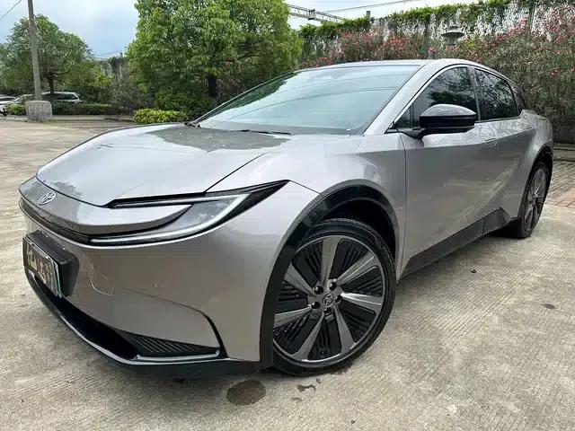 Toyota BZ5 2025 550 PRO
