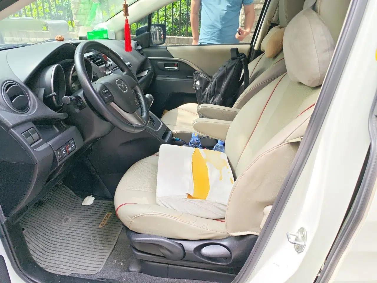 Mazda 5 2011 2.0L Automatic Luxury Edition — миниатюра 16