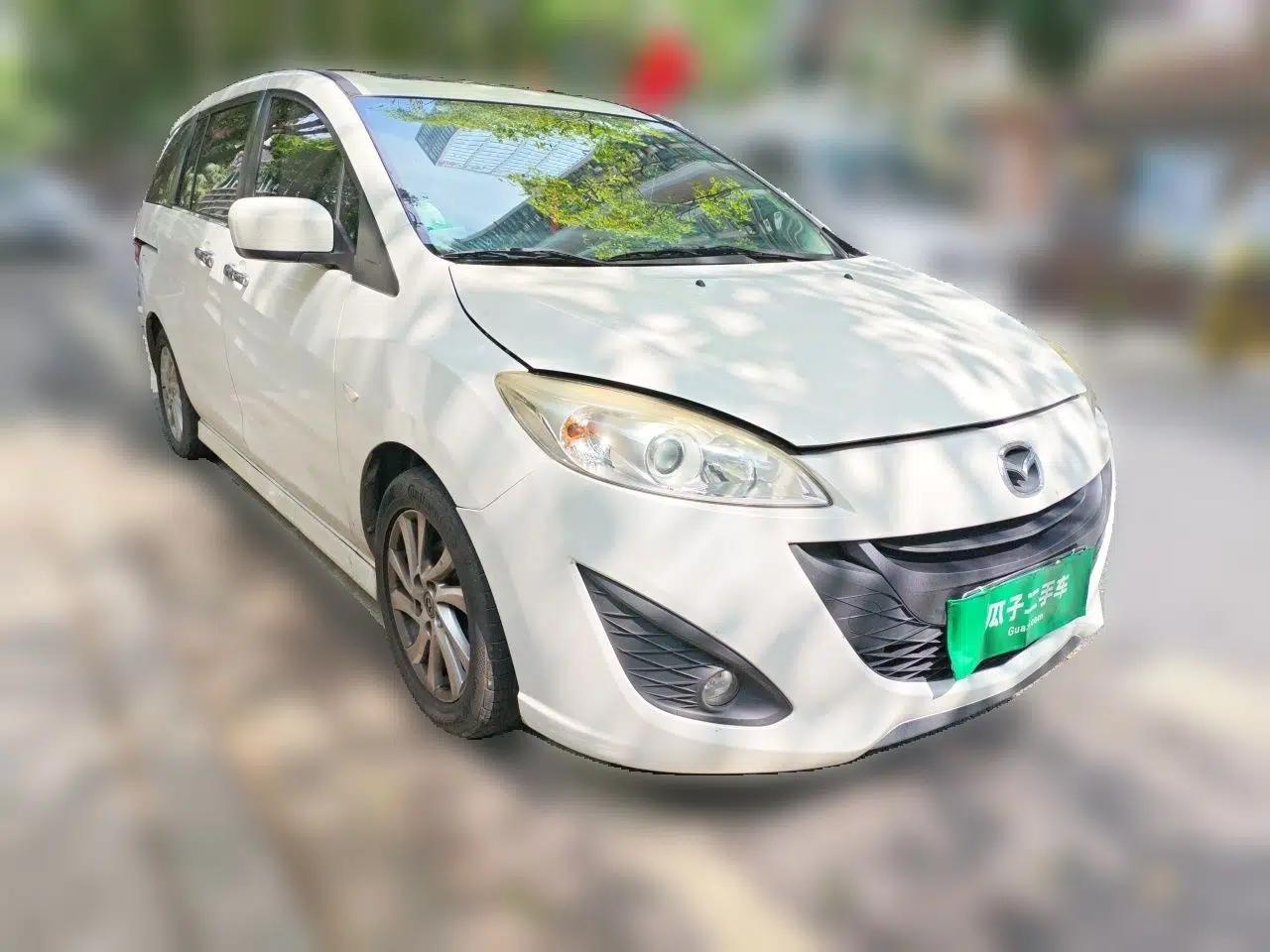 Mazda 5 2011 2.0L Automatic Luxury Edition — миниатюра 3