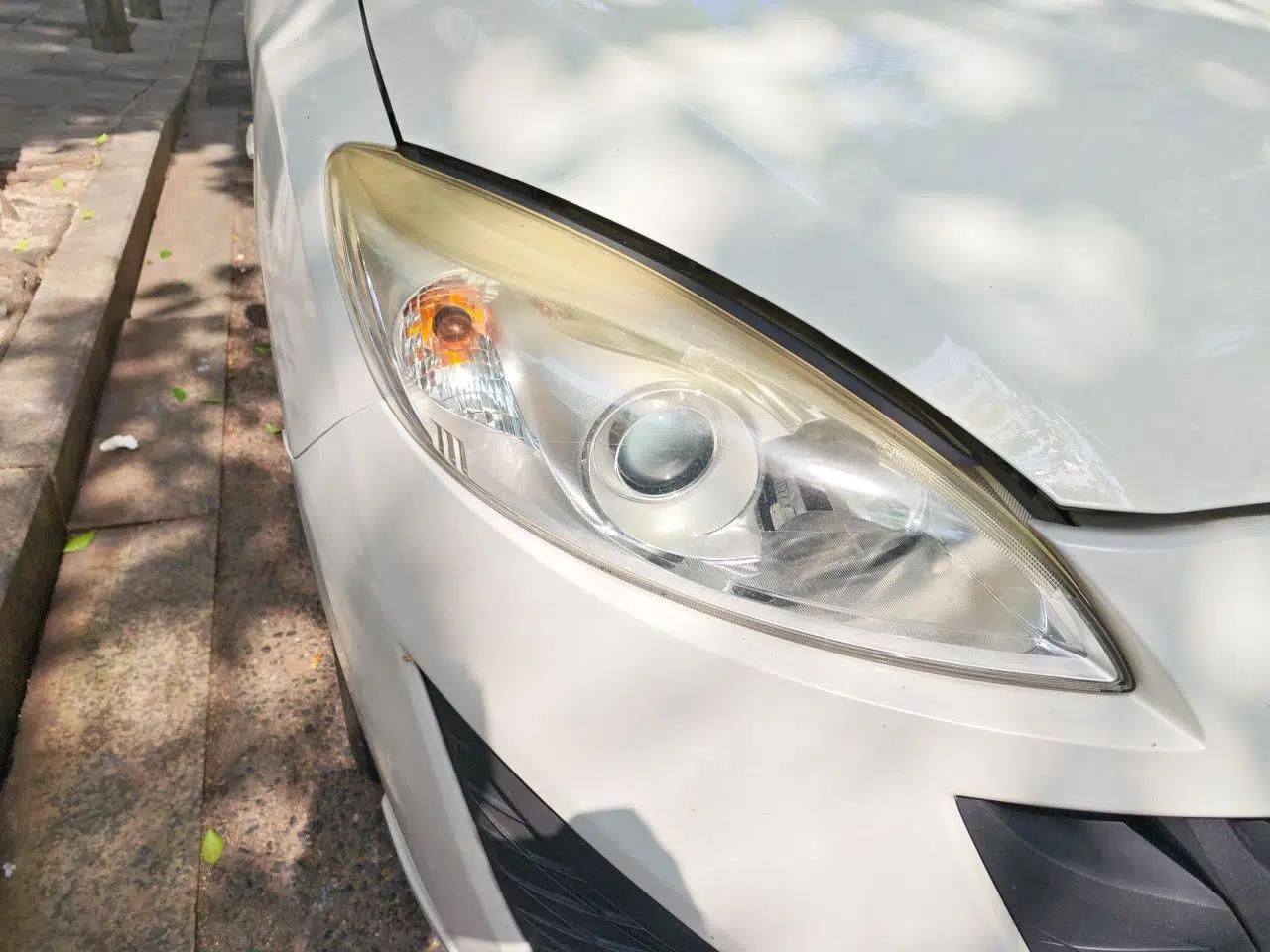 Mazda 5 2011 2.0L Automatic Luxury Edition — миниатюра 7