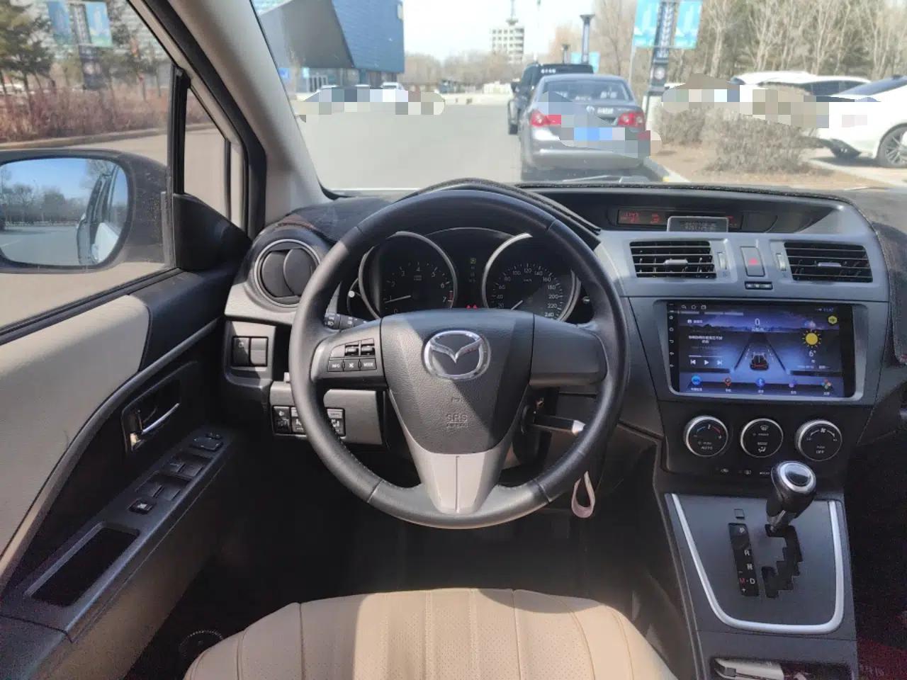 Mazda 5 2013 2.0L Automatic Luxury Edition — миниатюра 11
