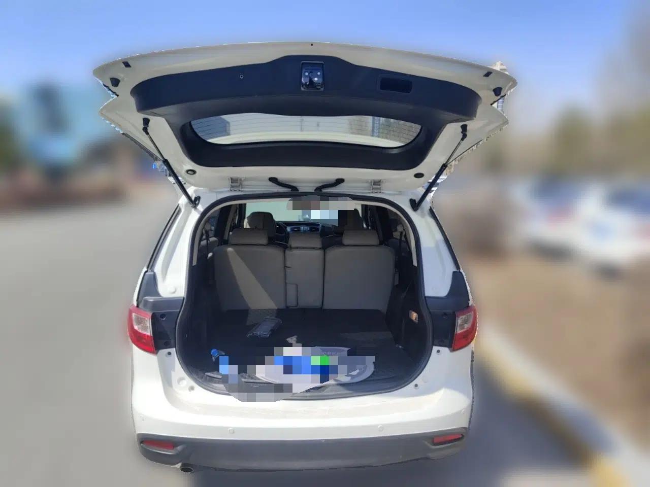 Mazda 5 2013 2.0L Automatic Luxury Edition — миниатюра 20