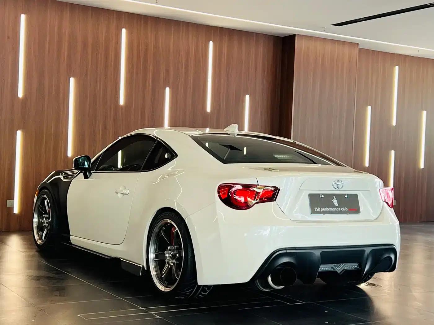Toyota 86 2014 2.0L Manual Deluxe — миниатюра 7