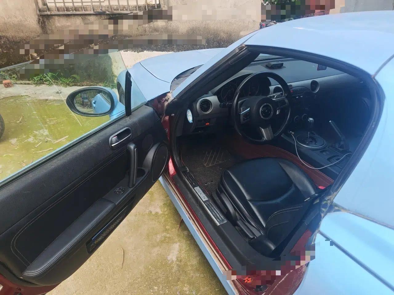 Mazda MX-5 2009 2.0 — миниатюра 17
