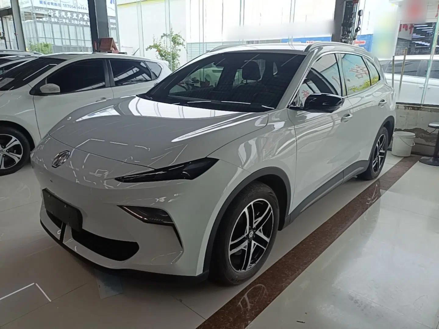 MG ES5 2025 525max Rear-Drive Intelligent Driving Version — миниатюра 1