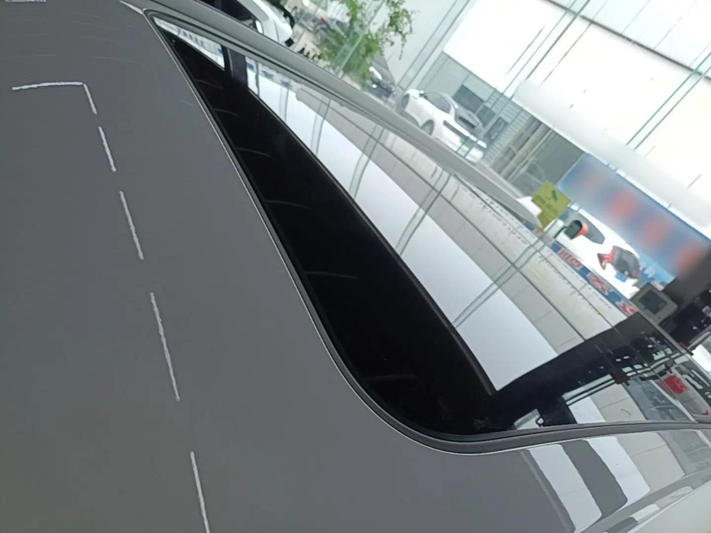 MG ES5 2025 525max Rear-Drive Intelligent Driving Version — миниатюра 11