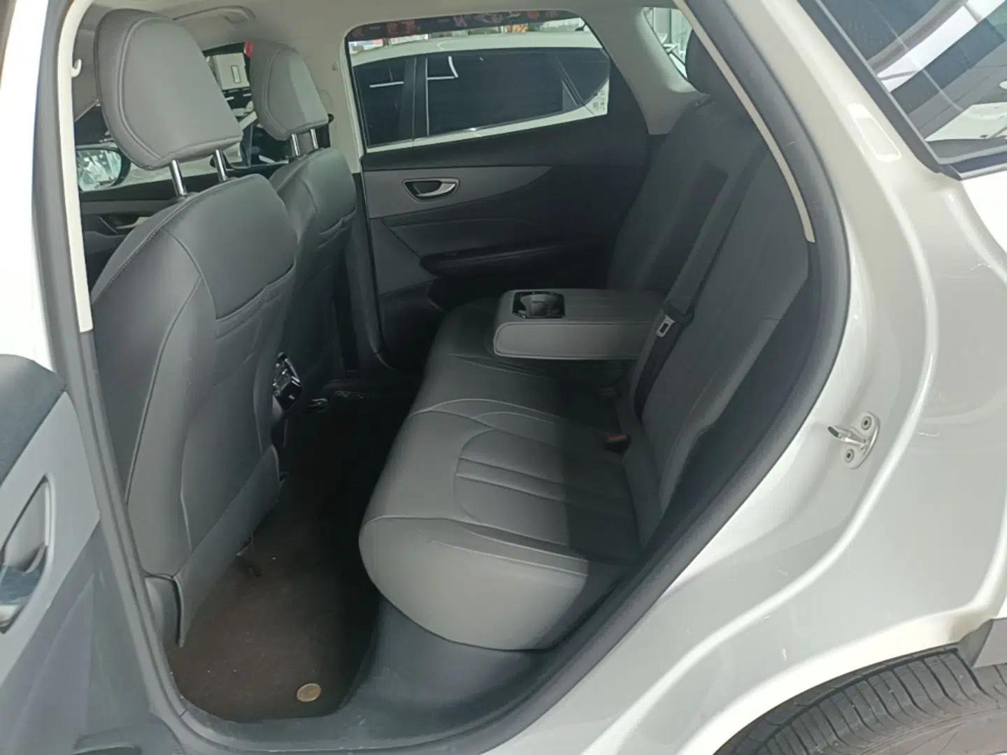 MG ES5 2025 525max Rear-Drive Intelligent Driving Version — миниатюра 20