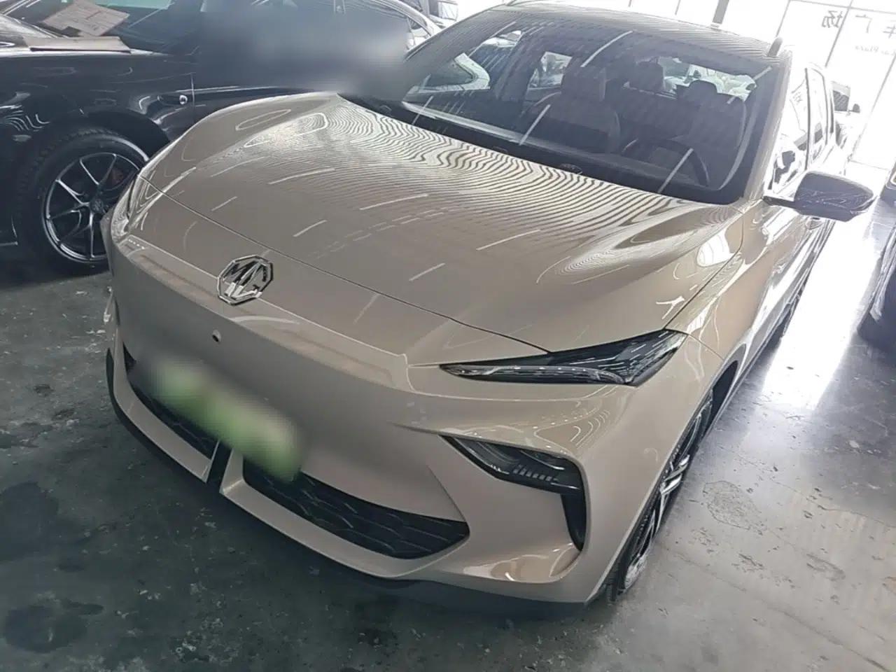 MG ES5 2025 525max Rear-Drive Intelligent Driving Version — миниатюра 1