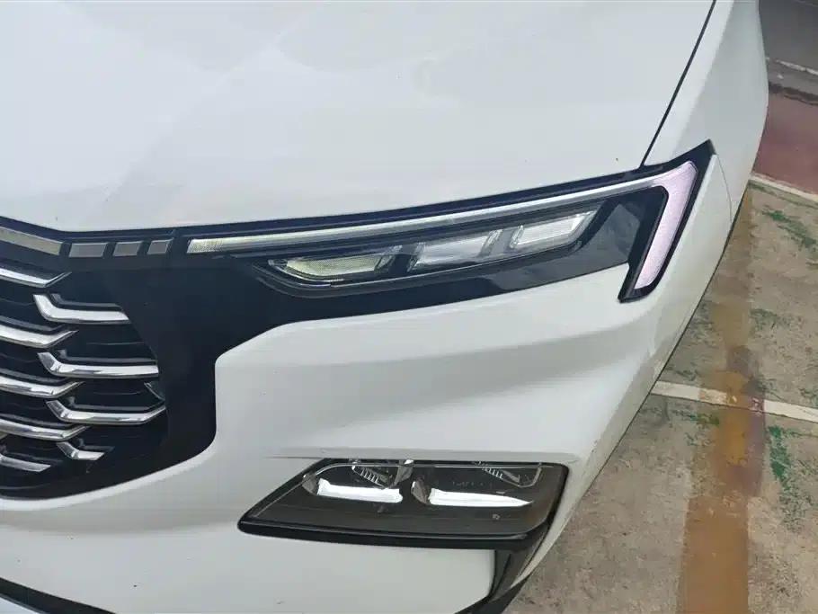 2022 EcoBoost 170 Platinum Edition — миниатюра 5