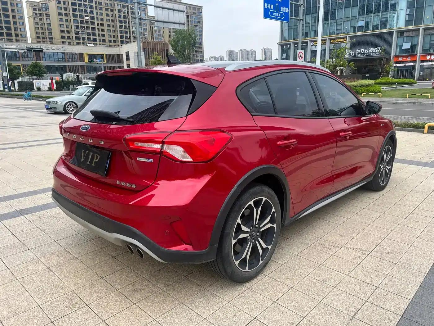 2020 Ford Focus Active EcoBoost 180 Automatic Sport Edition — миниатюра 17