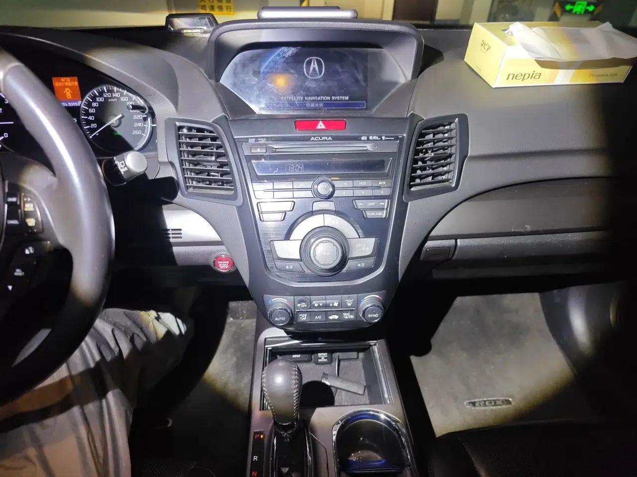 Acura RDX 2013 3.5L Four-Wheel Drive Luxury Edition — миниатюра 14