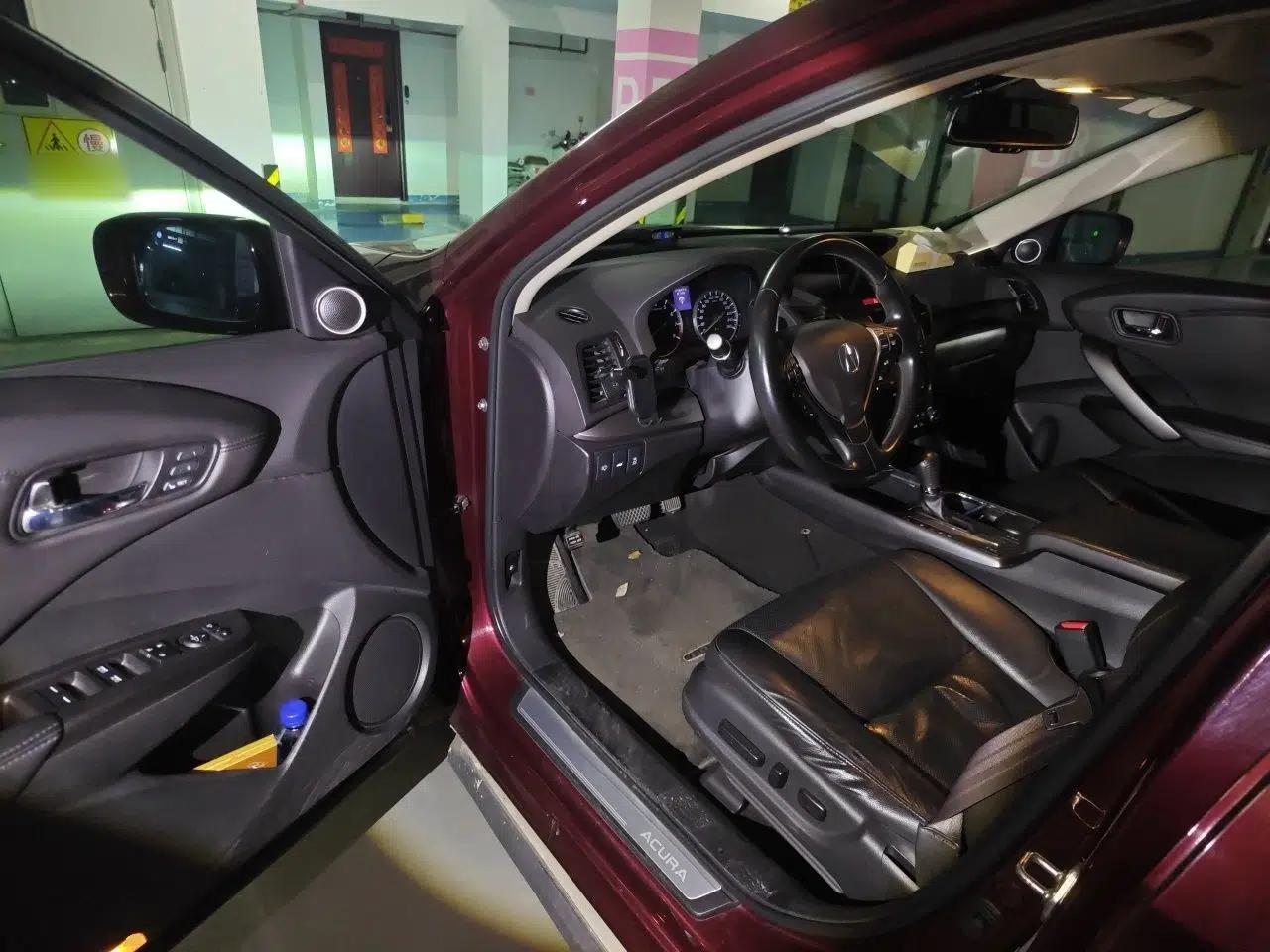Acura RDX 2013 3.5L Four-Wheel Drive Luxury Edition — миниатюра 17