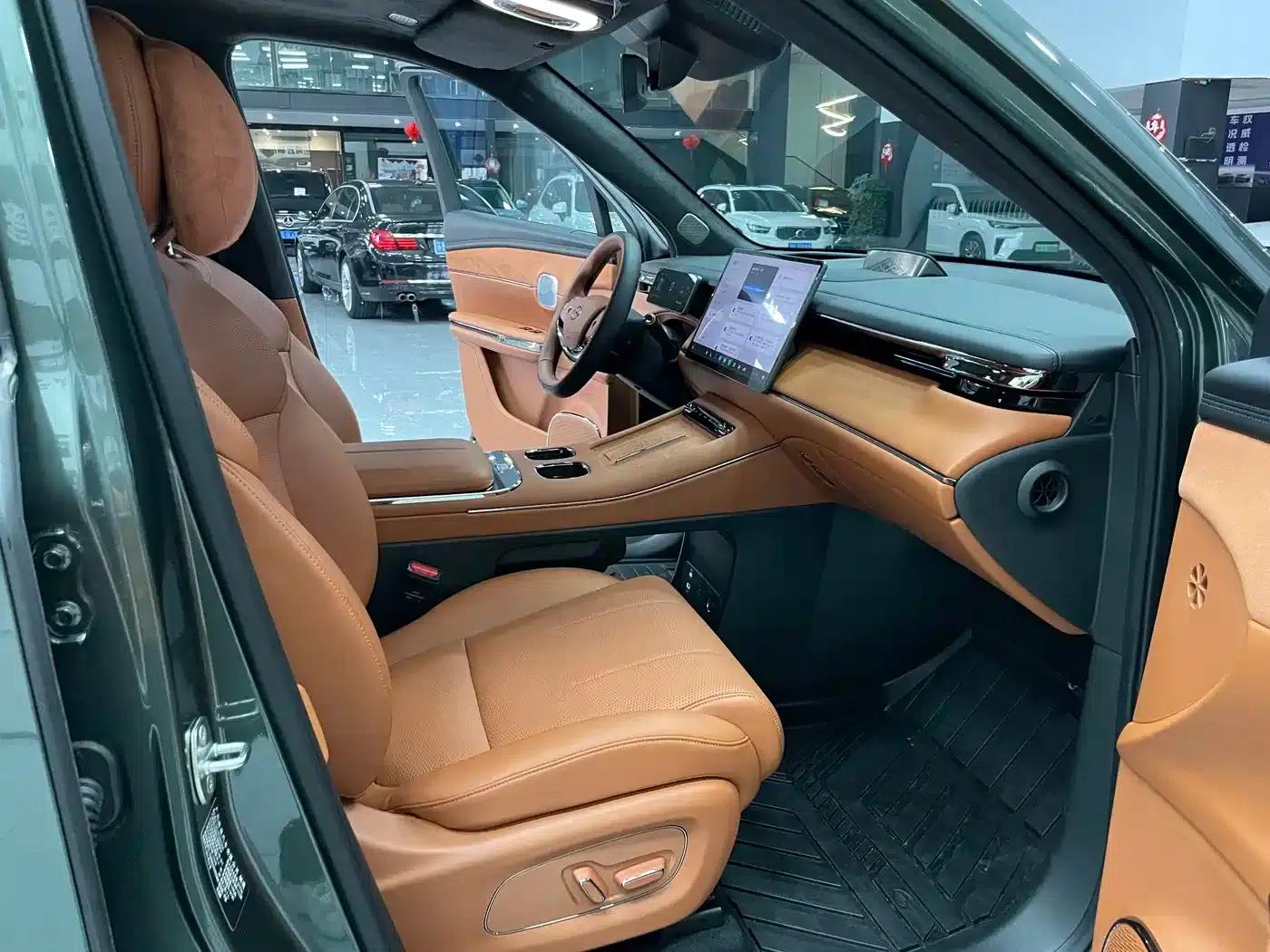 Trumpchi S7 2025 180km/h Ultra AWD LiDAR Edition — миниатюра 19