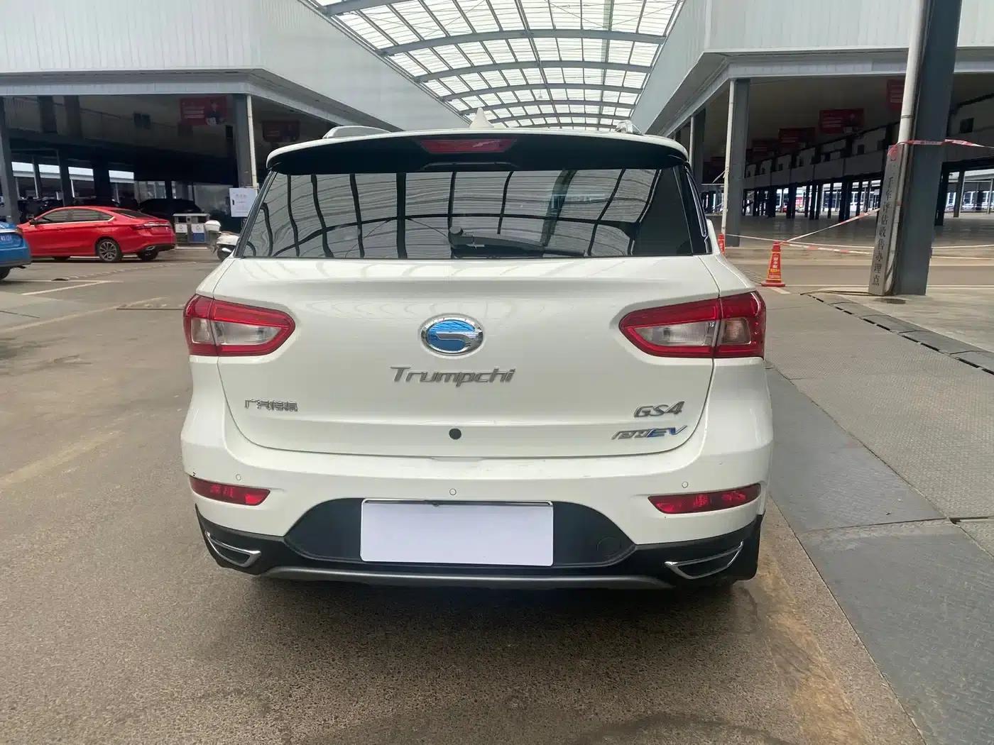 Trumpchi GS4 New Energy 2017 1.5L PHEV Premium Edition — миниатюра 11