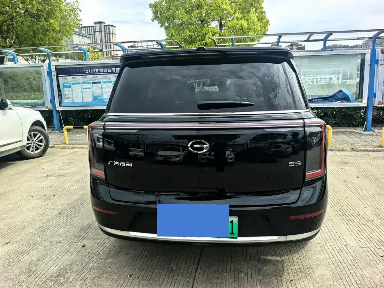 Trumpchi S9 2025 Model, Qiankun Ultra 6-Seater — миниатюра 9