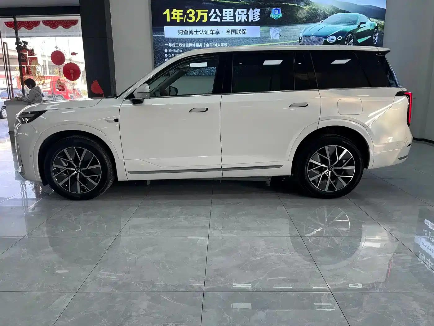 Trumpchi S9 2025 Model, Qiankun Ultra 6-Seater — миниатюра 19
