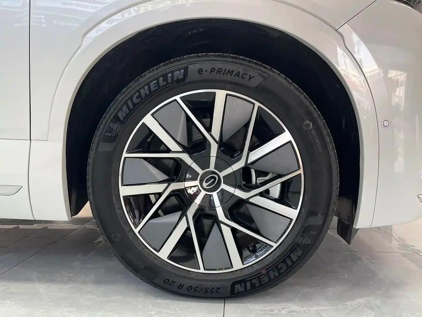 Trumpchi S9 2025 Model, Qiankun Ultra 6-Seater — миниатюра 21
