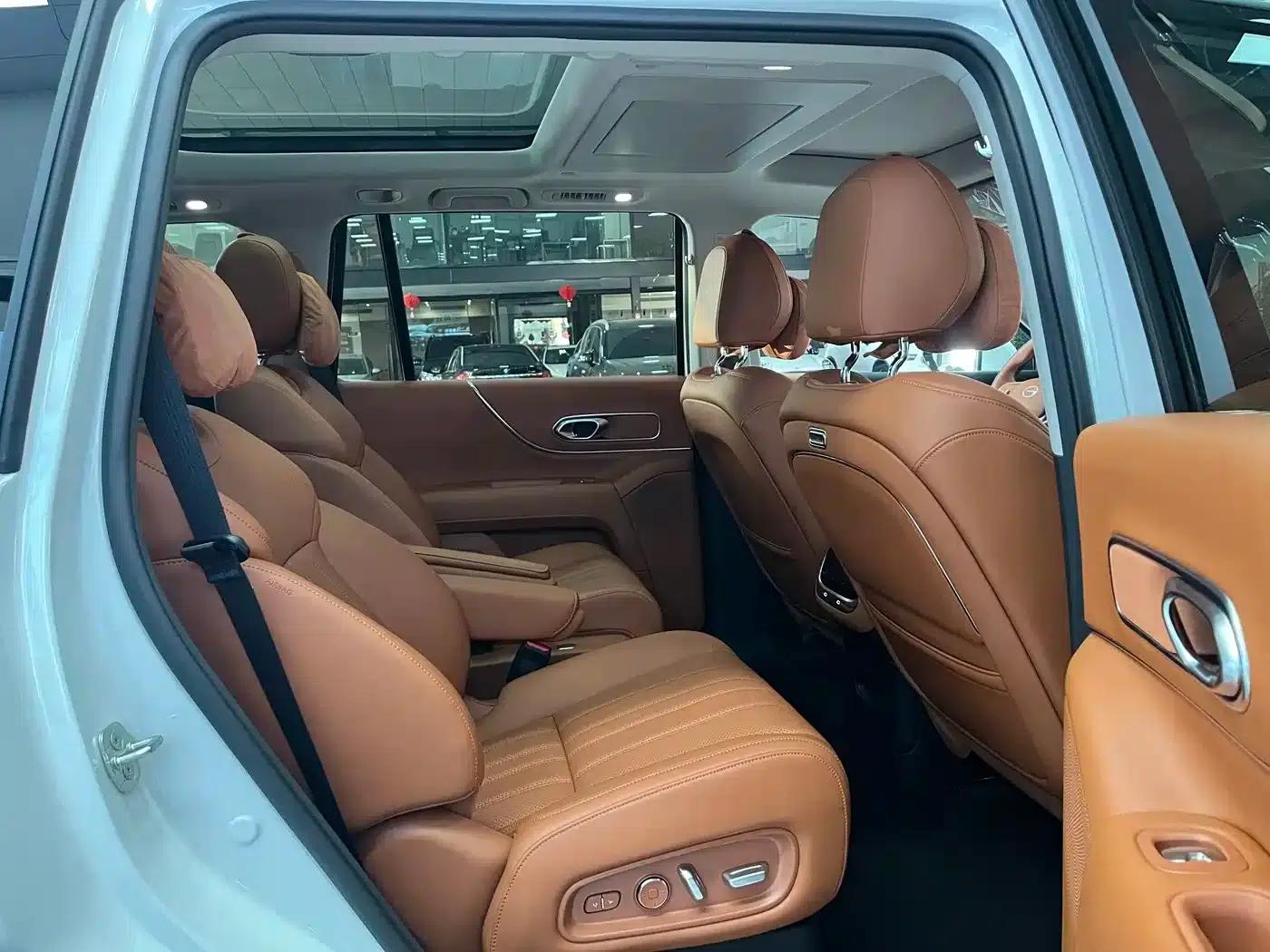 Trumpchi S9 2025 Model, Qiankun Ultra 6-Seater — миниатюра 5