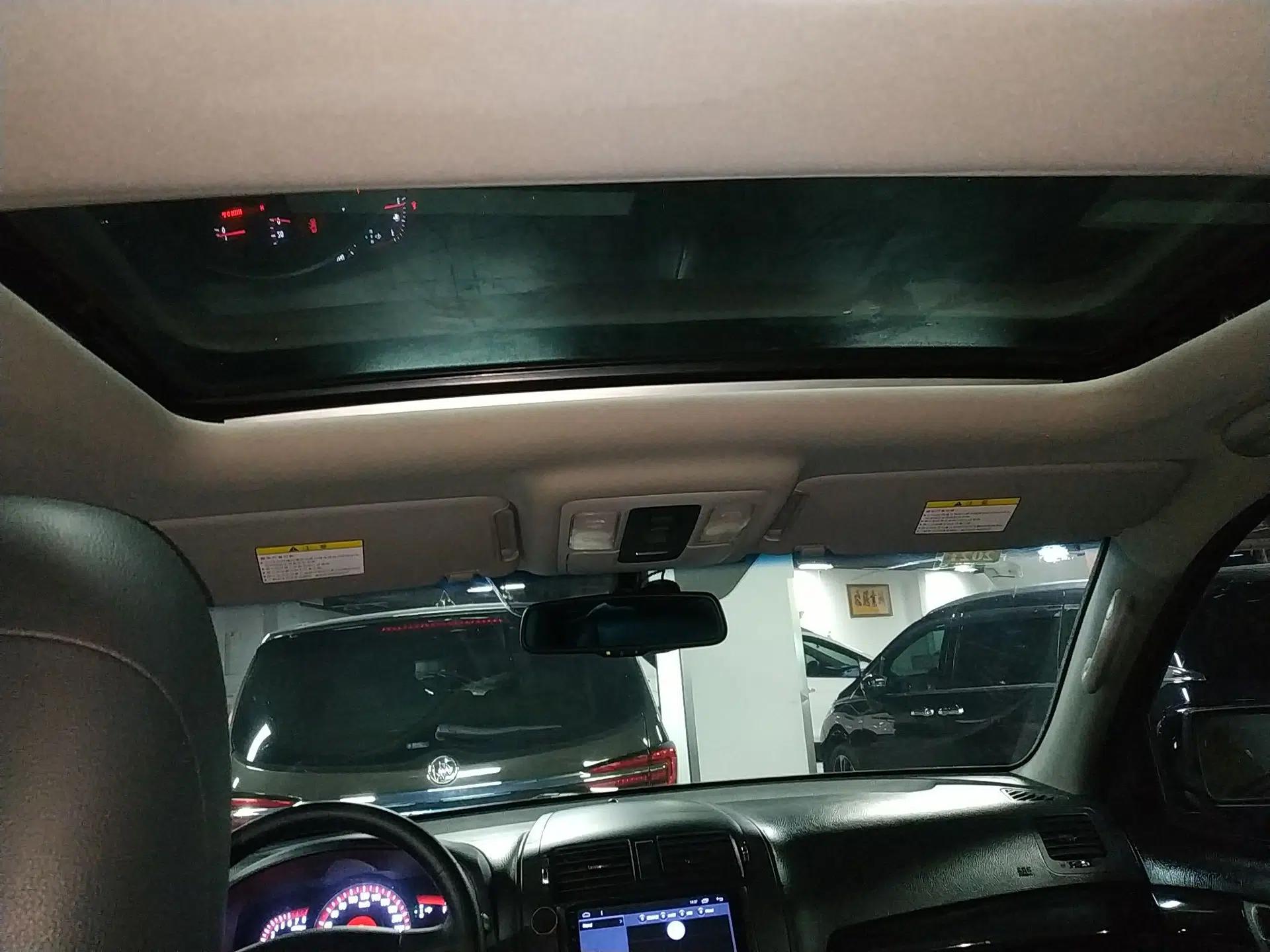 Kia Borrego 2013 3.8L Luxury Edition China V standard — миниатюра 17