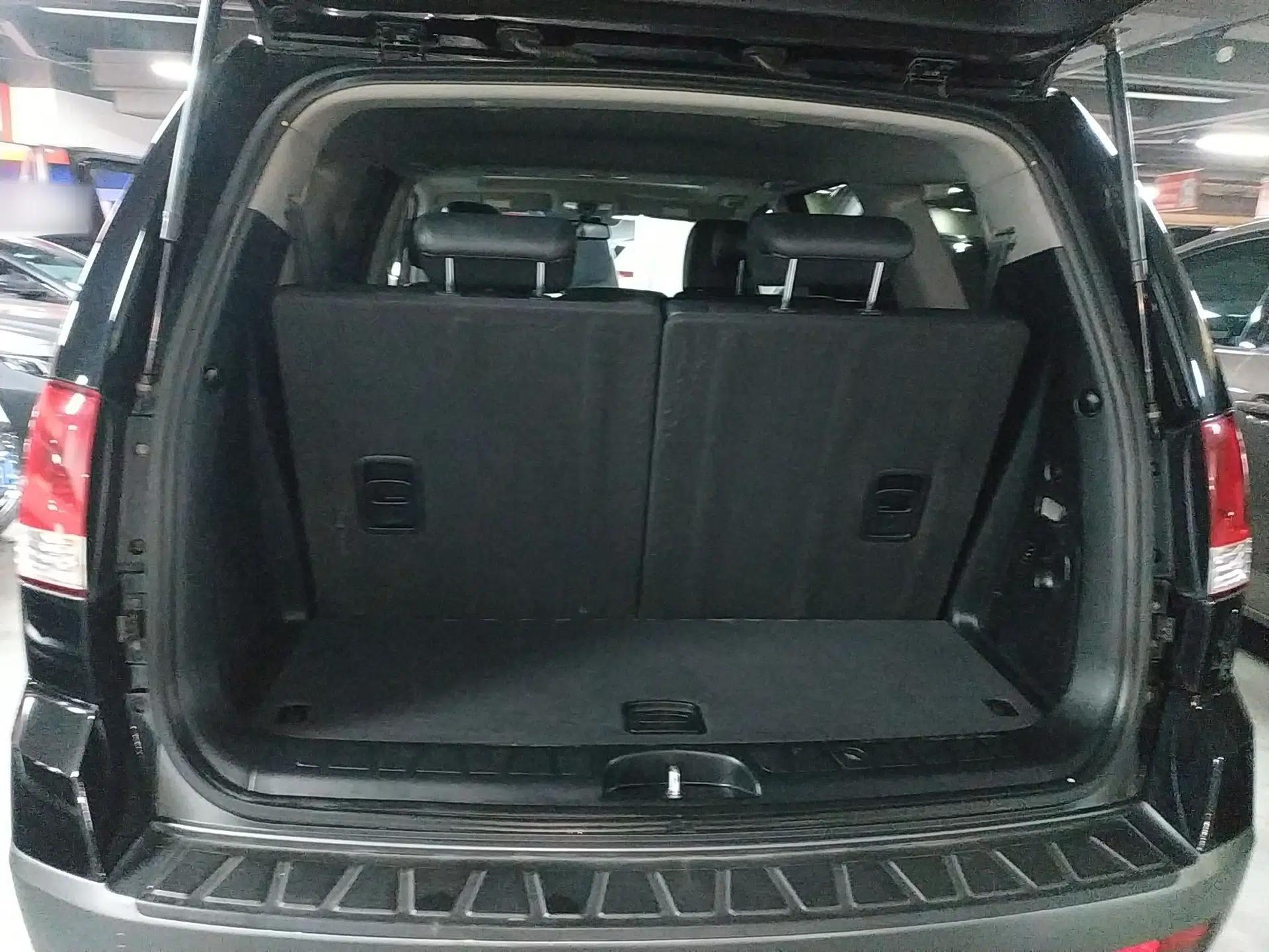 Kia Borrego 2013 3.8L Luxury Edition China V standard — миниатюра 18
