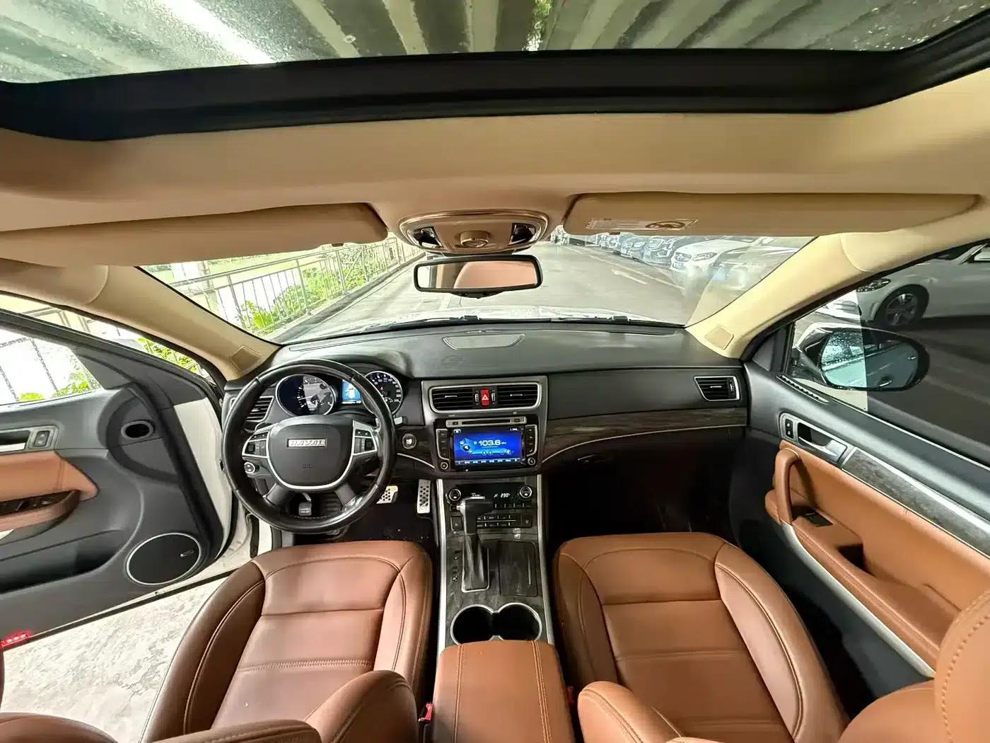 Haval H8 2015 2.0T AWD Elite — миниатюра 6