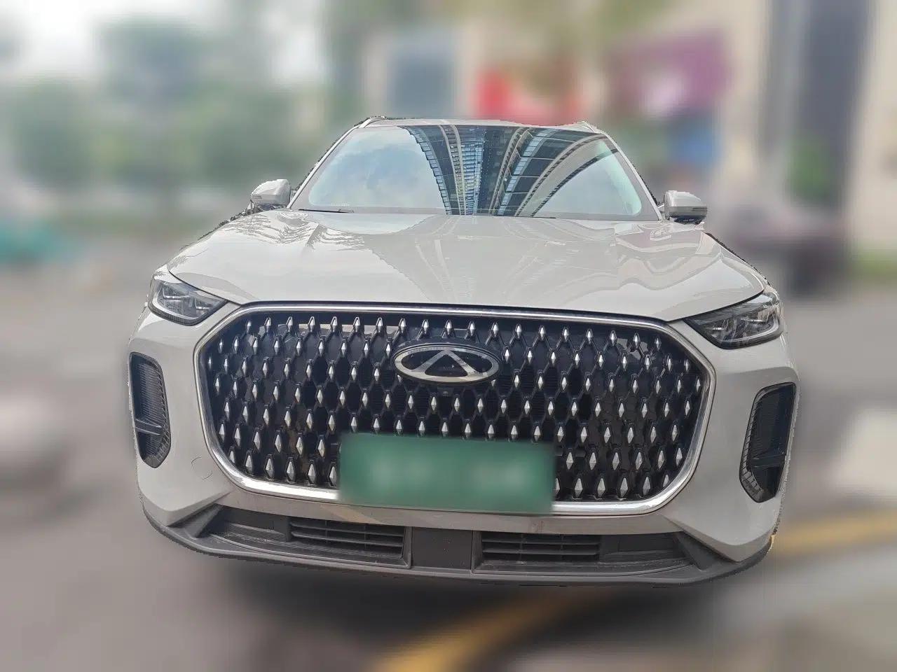 Chery Tiggo 8 L 2024 2.0T Two-Wheel Drive Luxury Edition 5 Seats — миниатюра 2