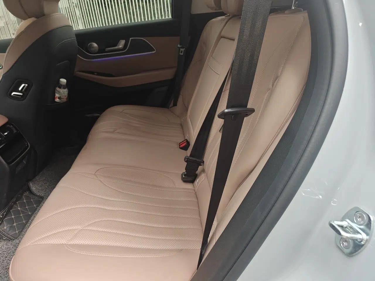Chery Tiggo 8 L 2024 2.0T Two-Wheel Drive Luxury Edition 5 Seats — миниатюра 18
