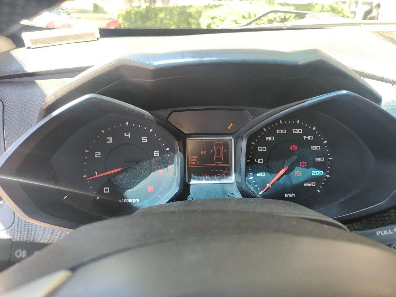 Chery Fengyun 2 2013 Hatchback 1.5L Manual Ruiyi Edition — миниатюра 12