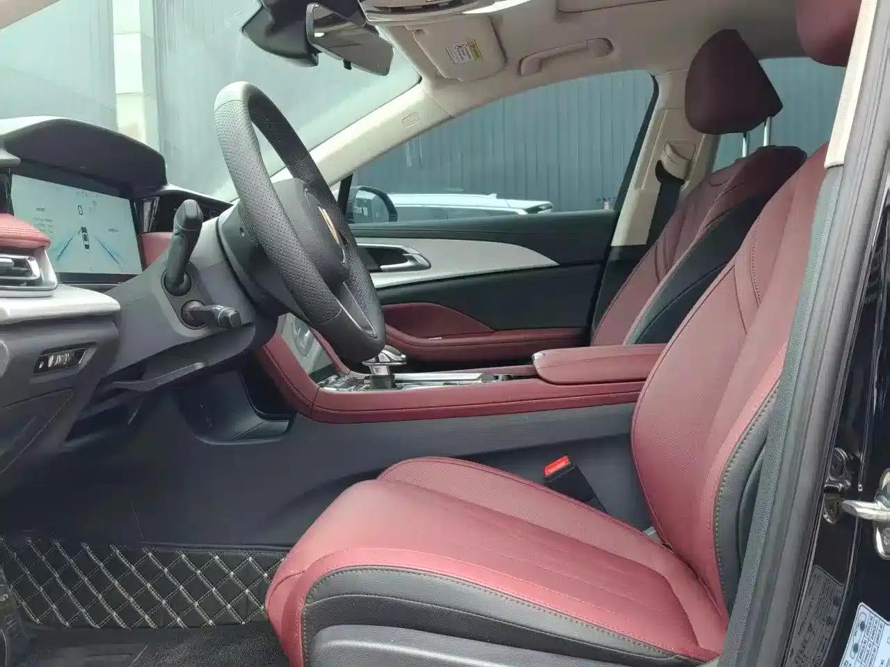 Hongqi H5 PHEV 2025 130 Super Hybrid Edition — миниатюра 8
