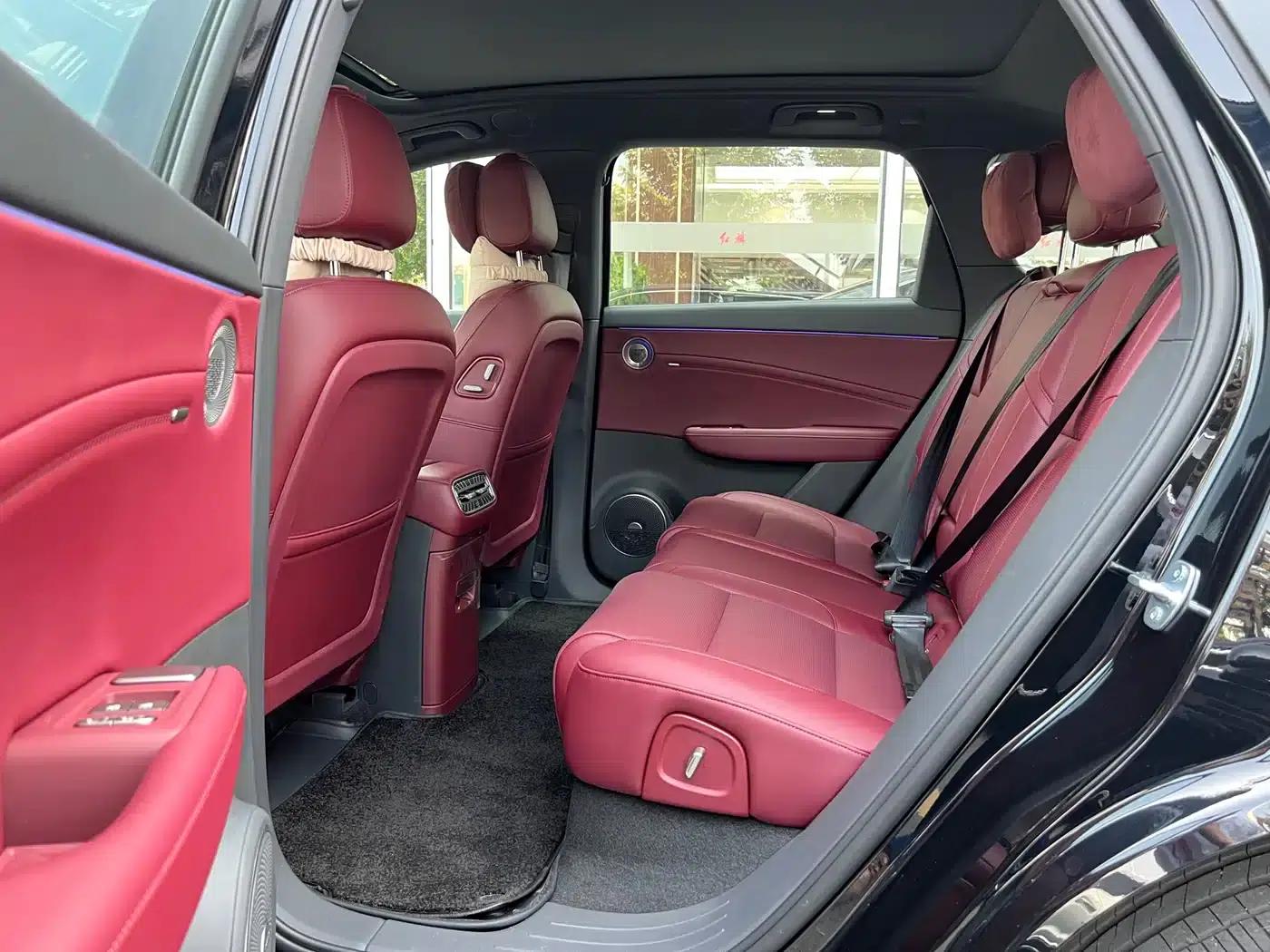 Hongqi HS6 PHEV 2026 Model 240 Intelligent Hybrid — миниатюра 10