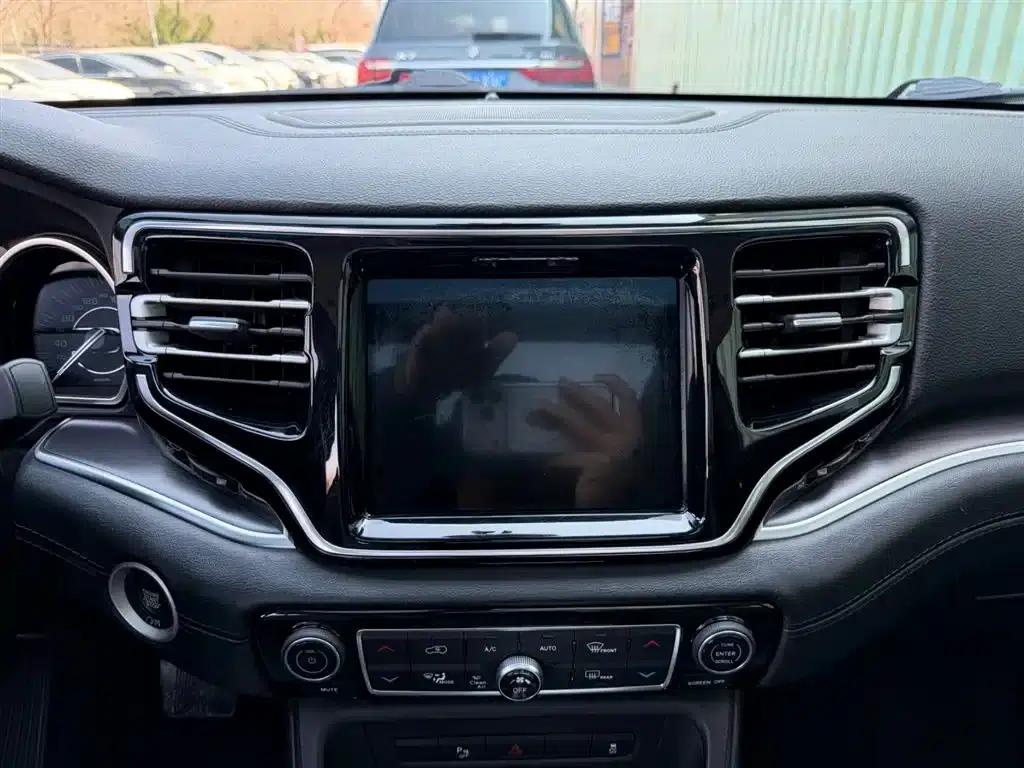 Commander 2018 2.0T 4WD Premium Edition (National V Emission Standard) — миниатюра 6