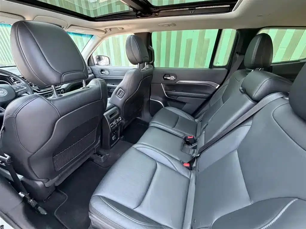 Commander 2018 2.0T 4WD Premium Edition (National V Emission Standard) — миниатюра 8