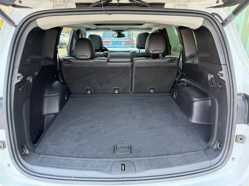 Commander 2018 2.0T 4WD Premium Edition (National V Emission Standard) — миниатюра 10