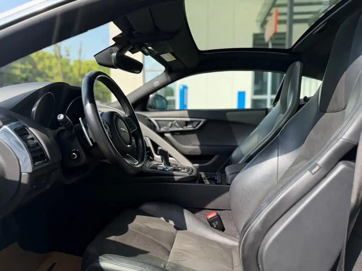 Jaguar F-TYPE 2018 3.0 SC Hardtop — миниатюра 12