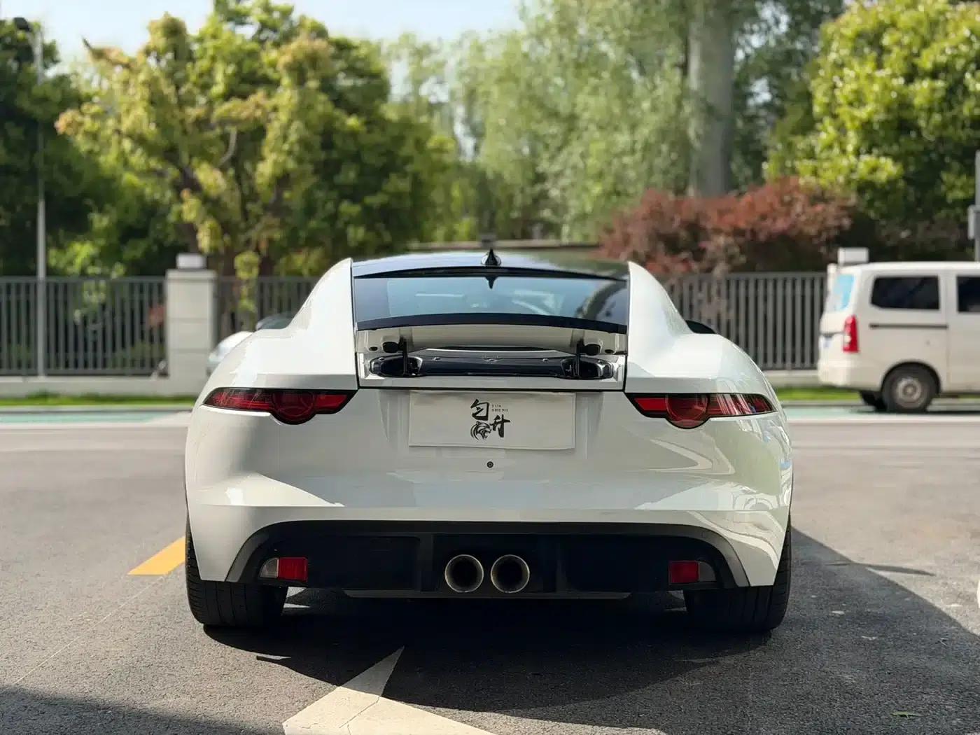 Jaguar F-TYPE 2018 3.0 SC Hardtop — миниатюра 6