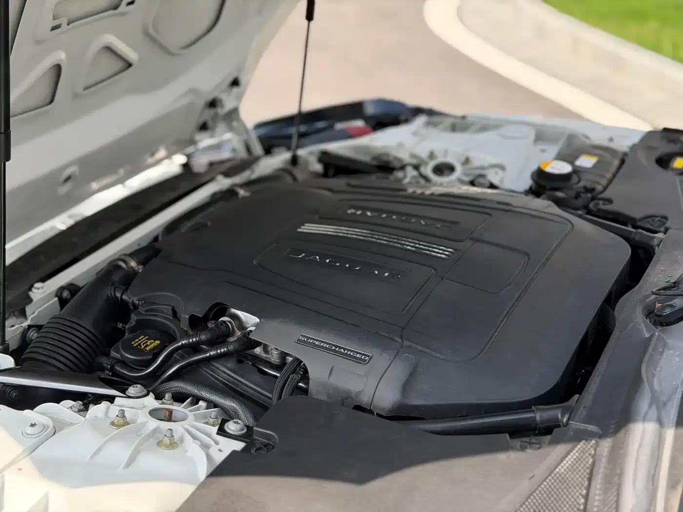 Jaguar F-TYPE 2018 3.0 SC Hardtop — миниатюра 8