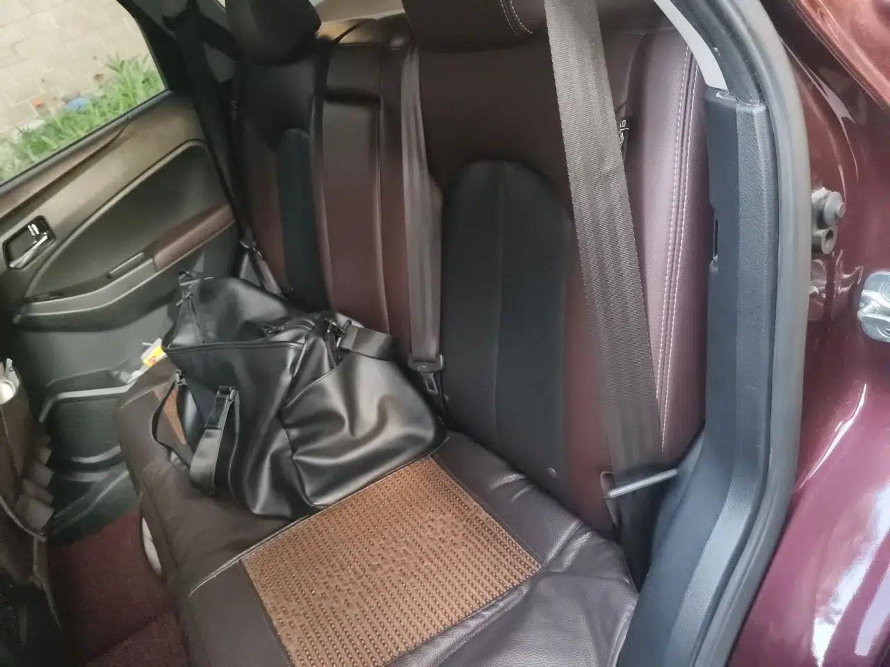 Venucia T70X 2015 2.0L CVT SmartFun Sport Edition — миниатюра 18