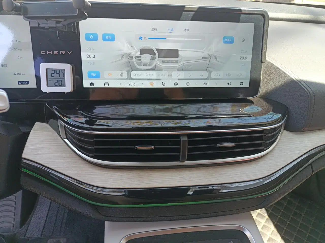 Chery New Energy eQ7 2023 512 km Max — миниатюра 14