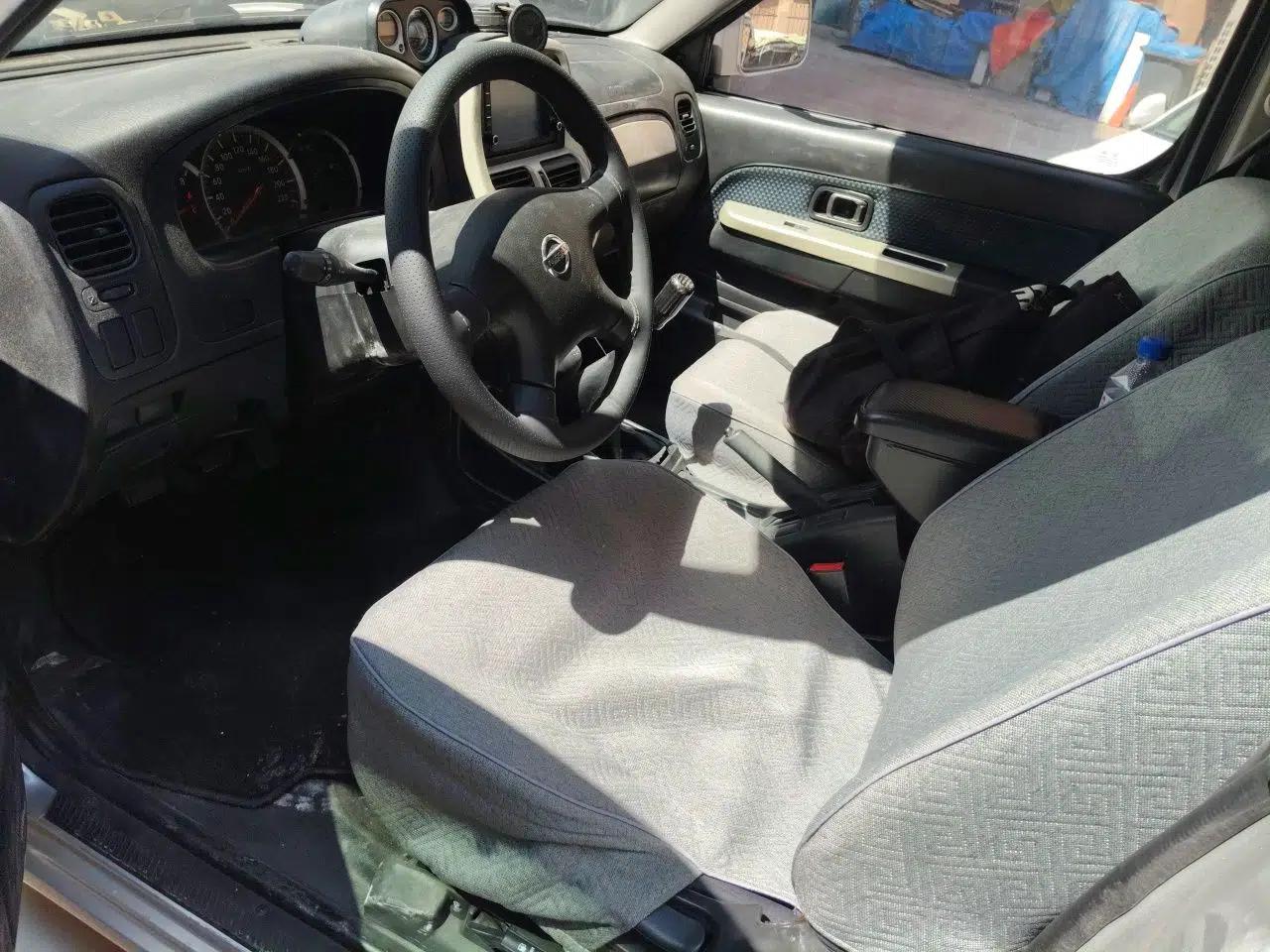 Nissan Paladin 2013 2.4L 4x4 Standard Version China V Standard — миниатюра 16