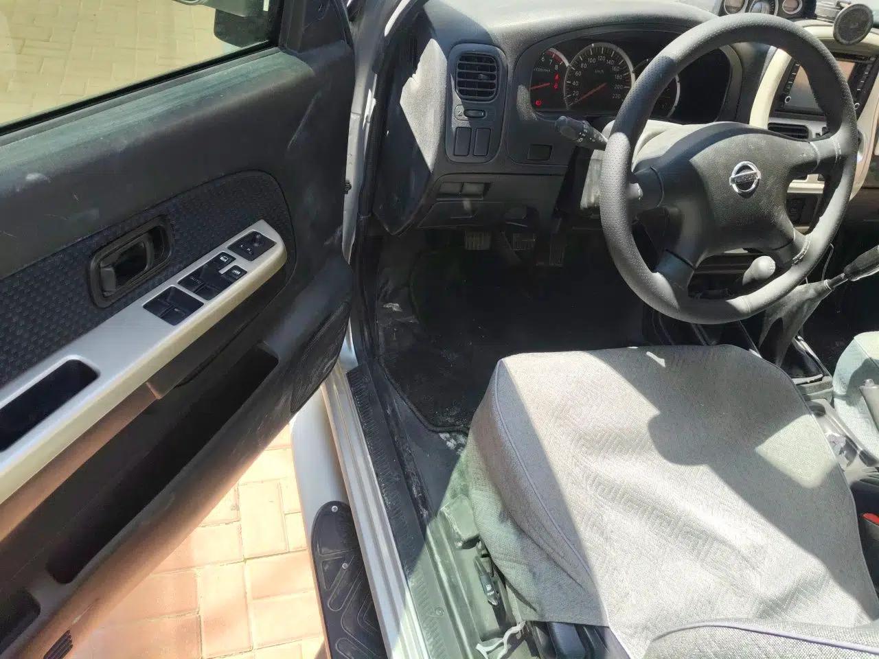 Nissan Paladin 2013 2.4L 4x4 Standard Version China V Standard — миниатюра 17